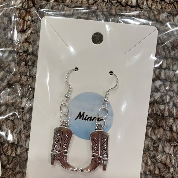 Western Earring Multi-Pack - Picture 4 of 7